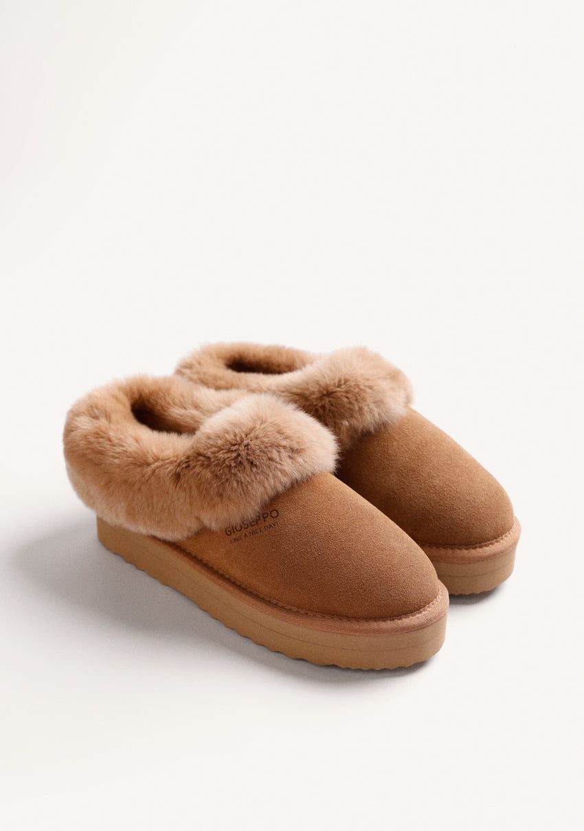 BROWN LEATHER CLOGS
