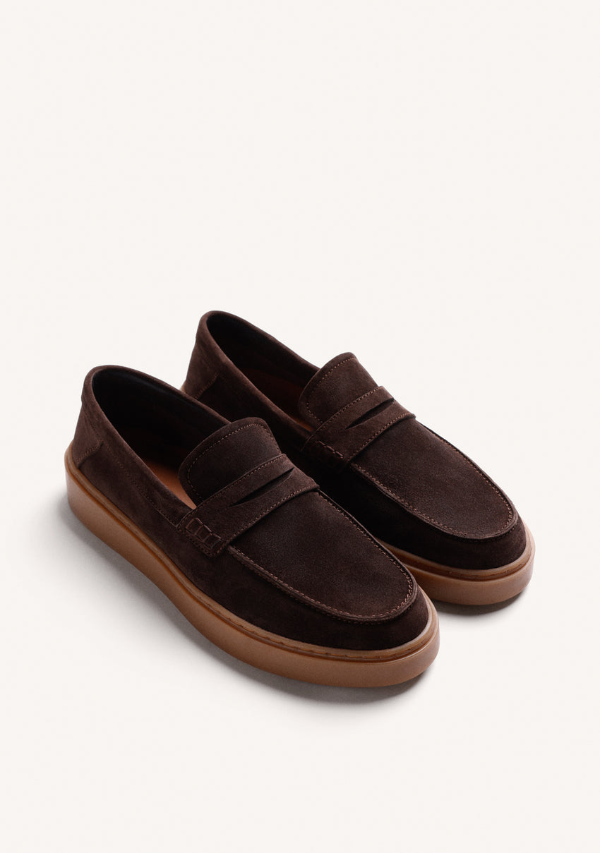 BROWN WALLABEE LEATHER LOAFERS