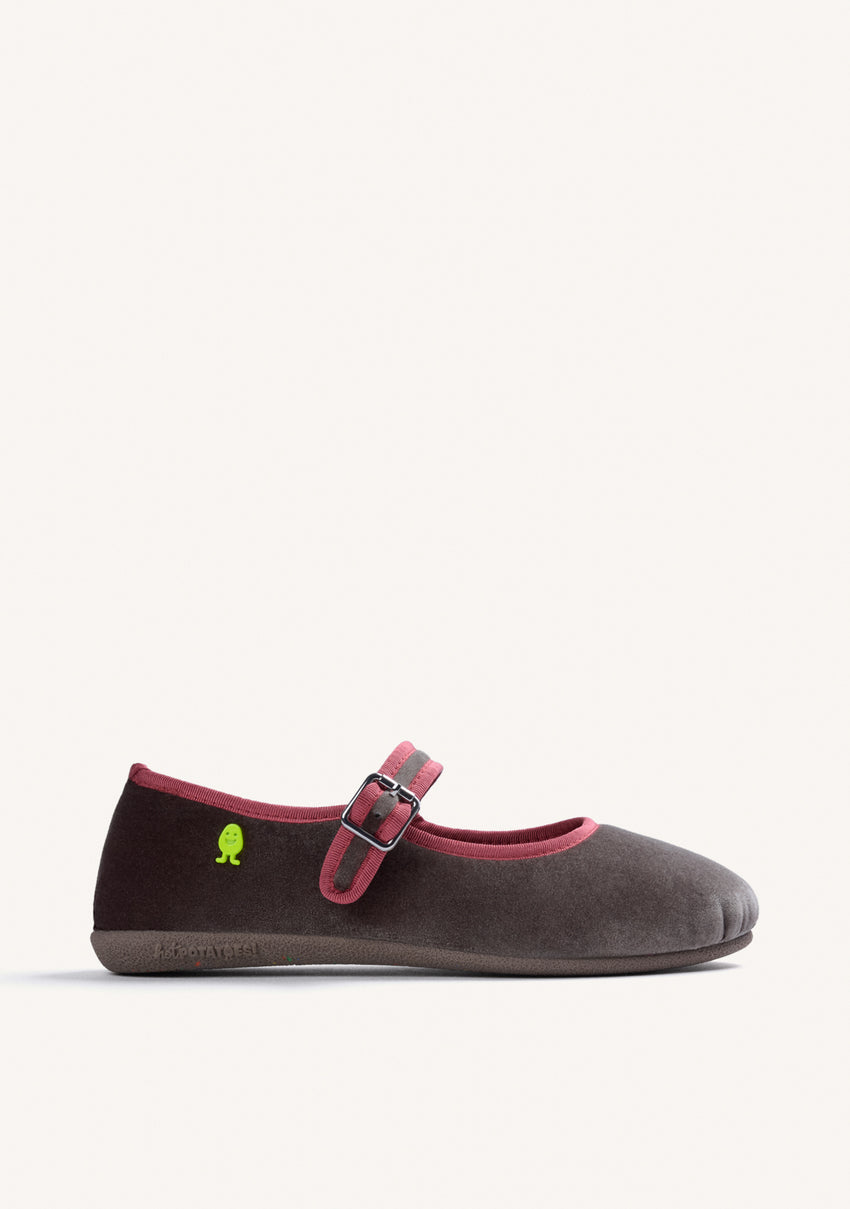 BURGUNDY VELVET MARY-JANE STYLE HOUSE SLIPPERS