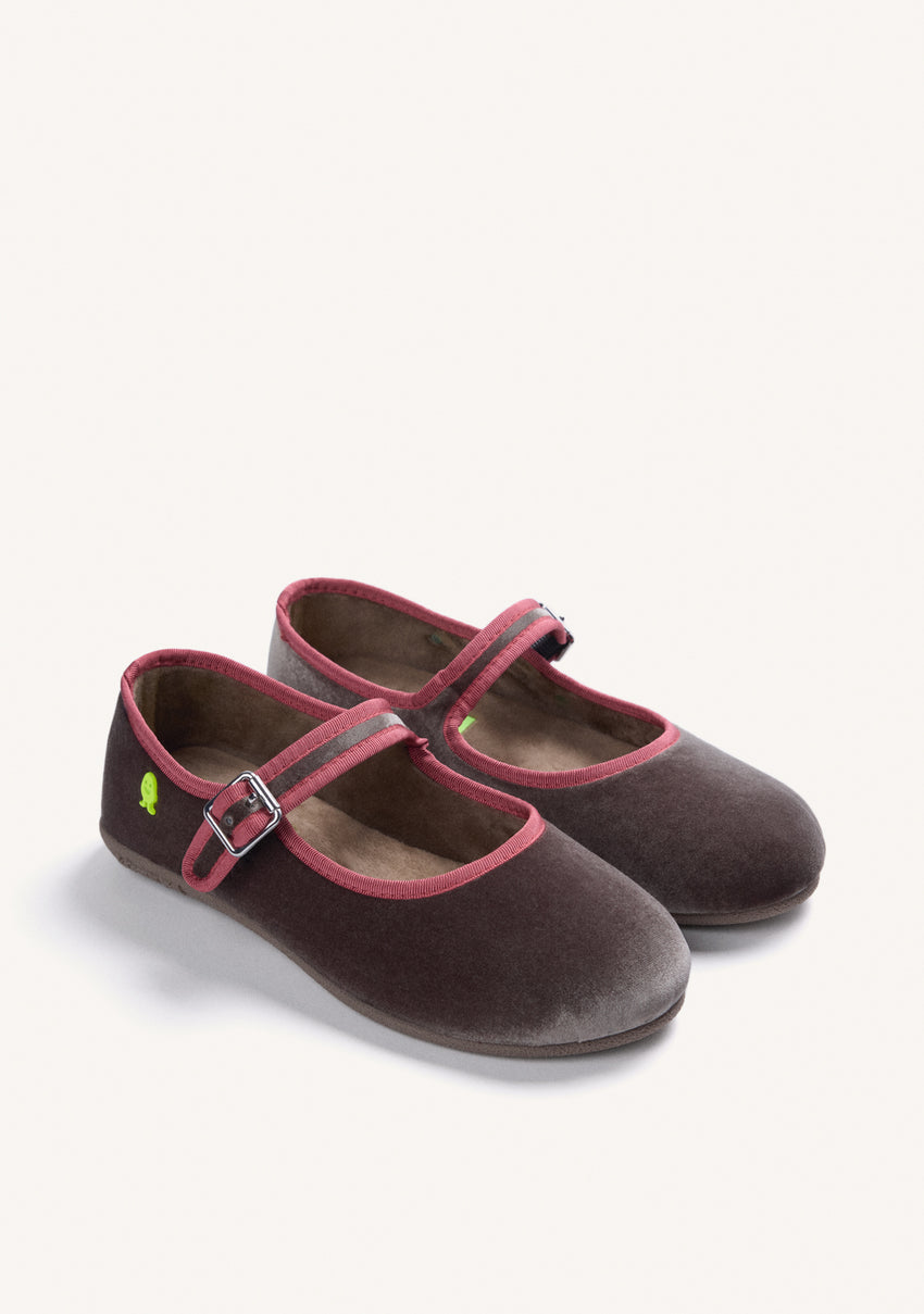 BURGUNDY VELVET MARY-JANE STYLE HOUSE SLIPPERS