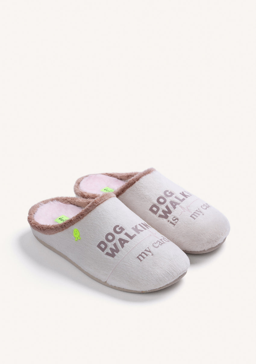 BEIGE FUR HOUSE SLIPPERS WITH TEXT