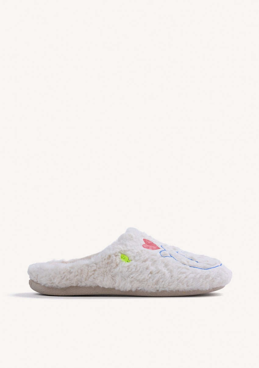 BEIGE FUR HOUSE SLIPPERS WITH DESIGN AND TEXT