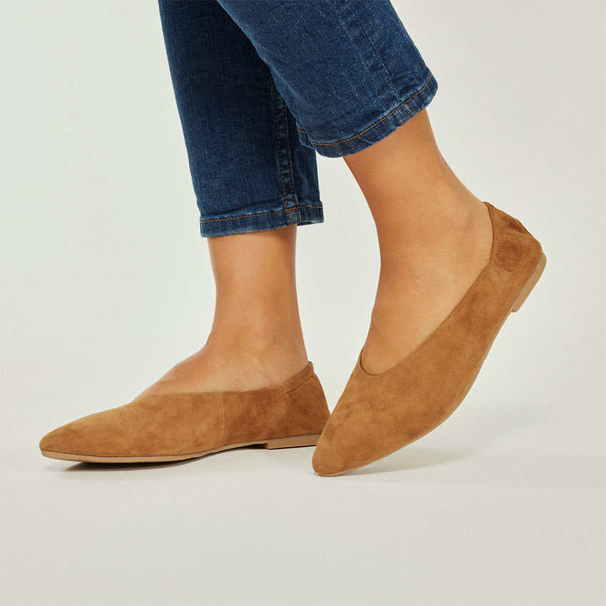 LEATHER BALLET FLATS