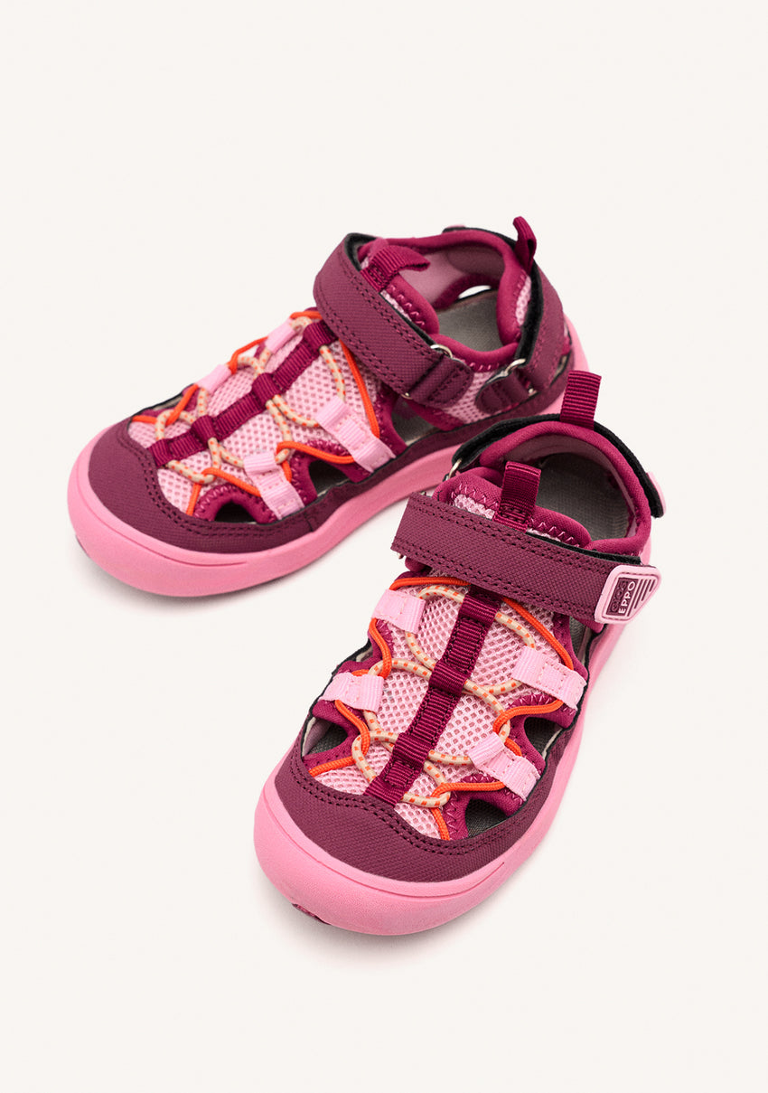 CRAB SANDALS HODGDON