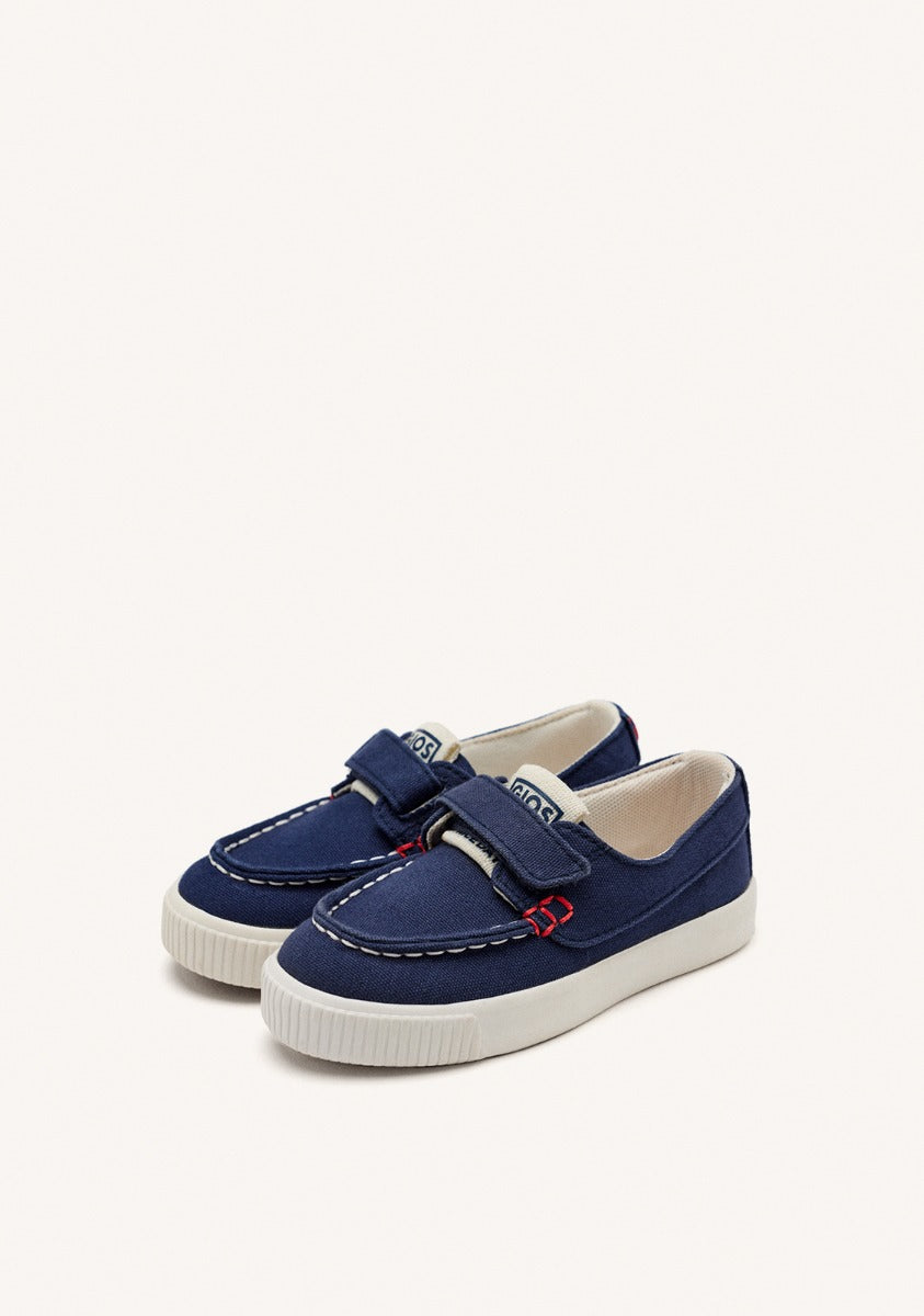 SPORTY NAVY BLUE NAUTICAL STYLE WITH COLOR ACCENTS FOR BOYS AND GIRLS SLATINA