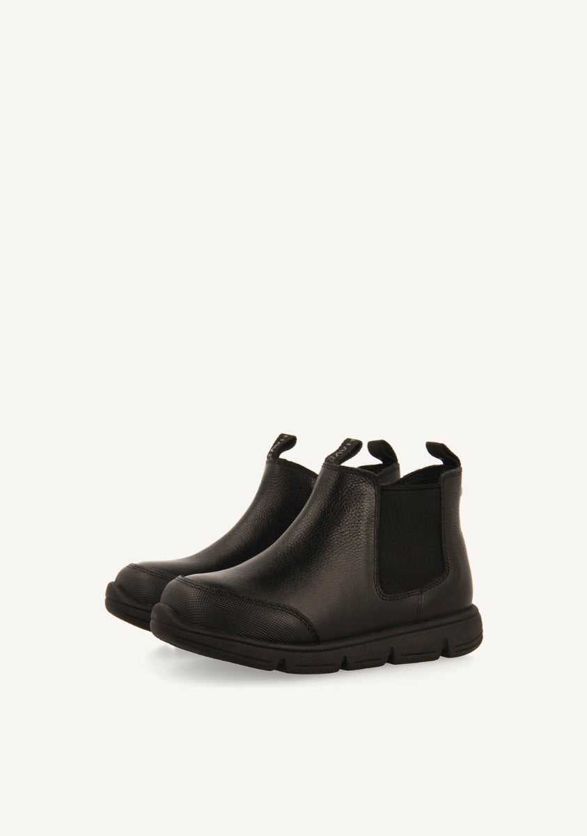 LEATHER SCHOOL SHOES OTSELIC