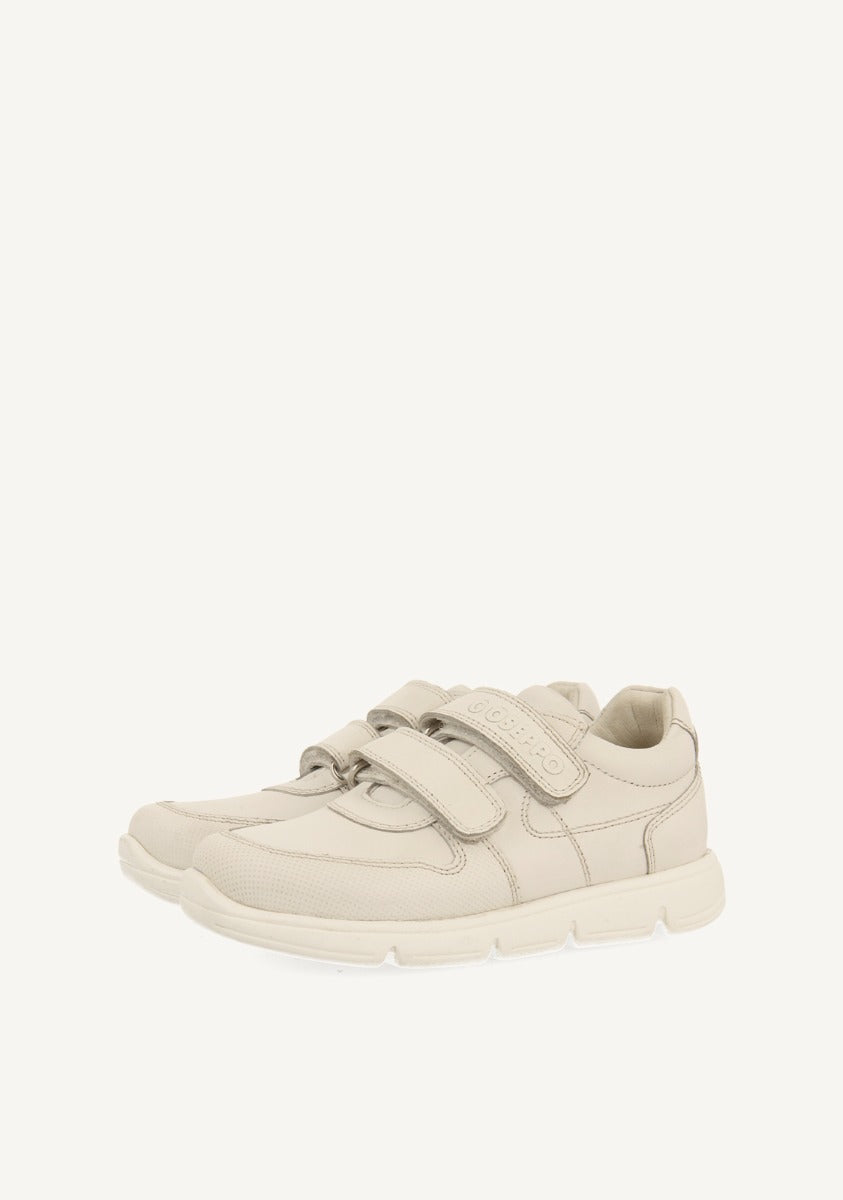 SCHOOL TENNIS SHOES MADE OF LEATHER MARVEDE