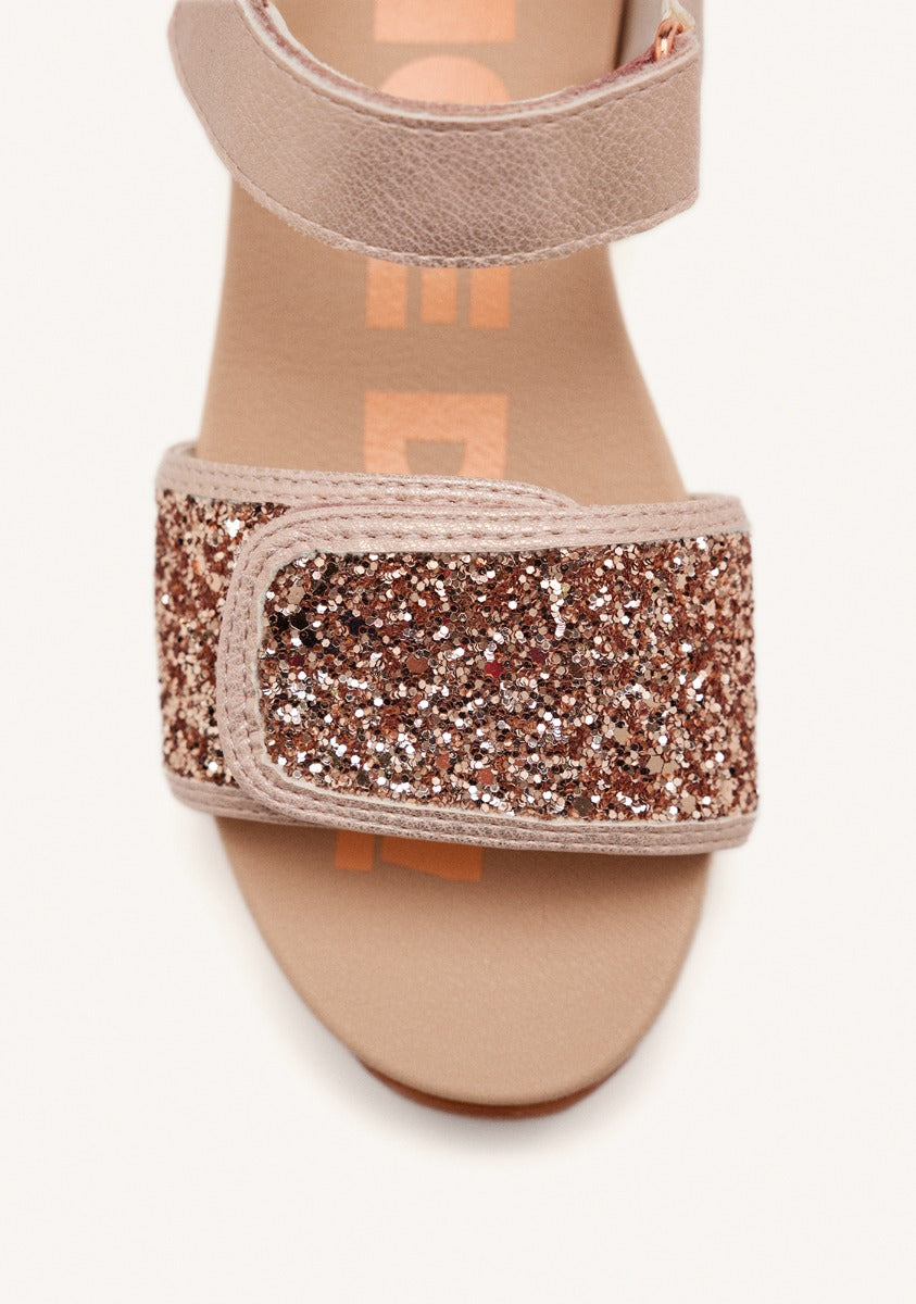 SHINE SANDALS STOW